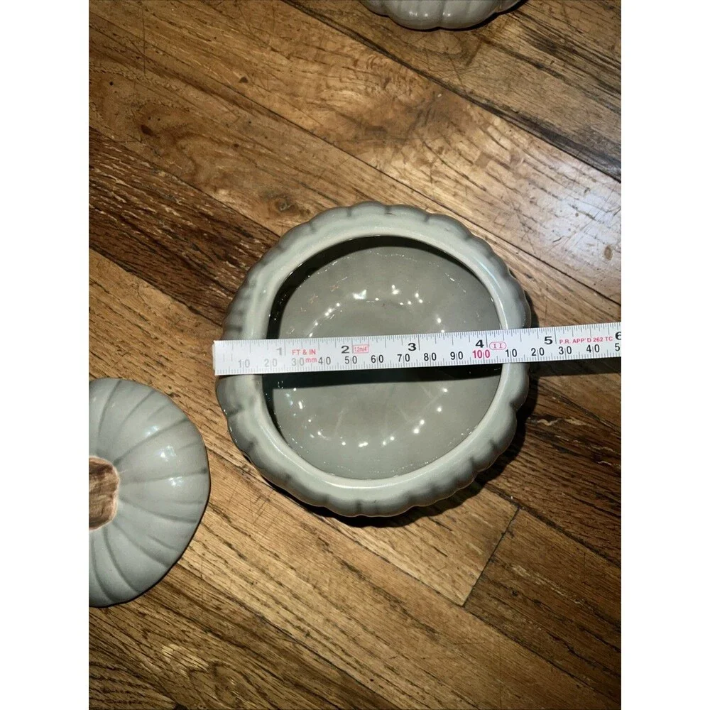 Vintage Williams-Sonoma Pumpkin Soup Bowls with Lids Sage Green NEVER USED